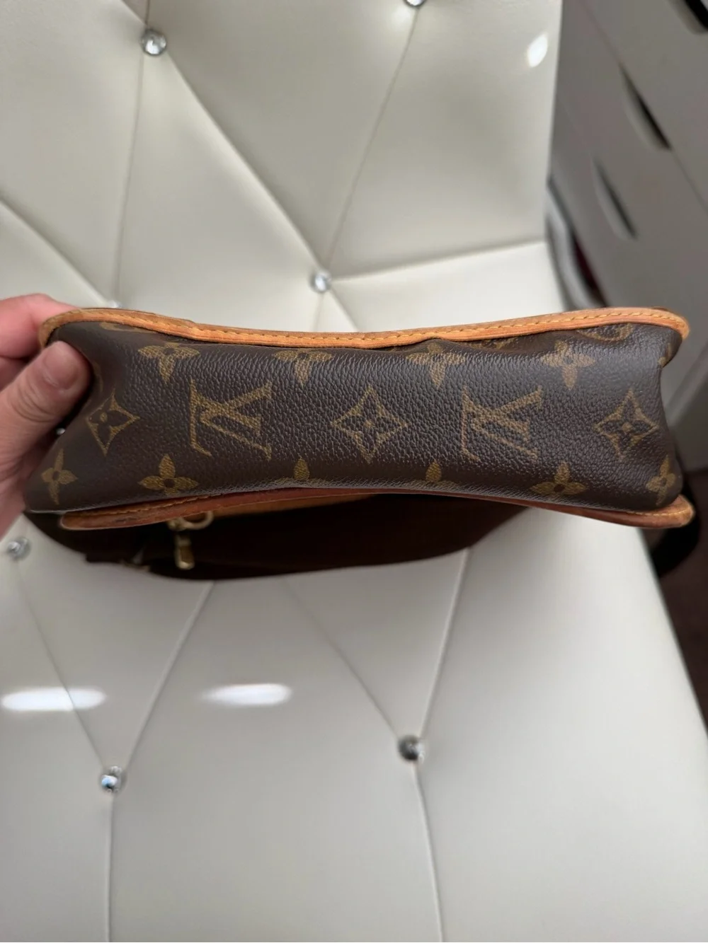 Vintage Louis Vuitton monogram bosphore messenger bag